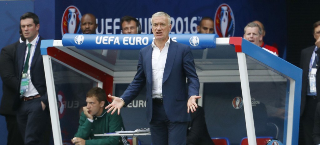Dugout Discussion – France vs Germany