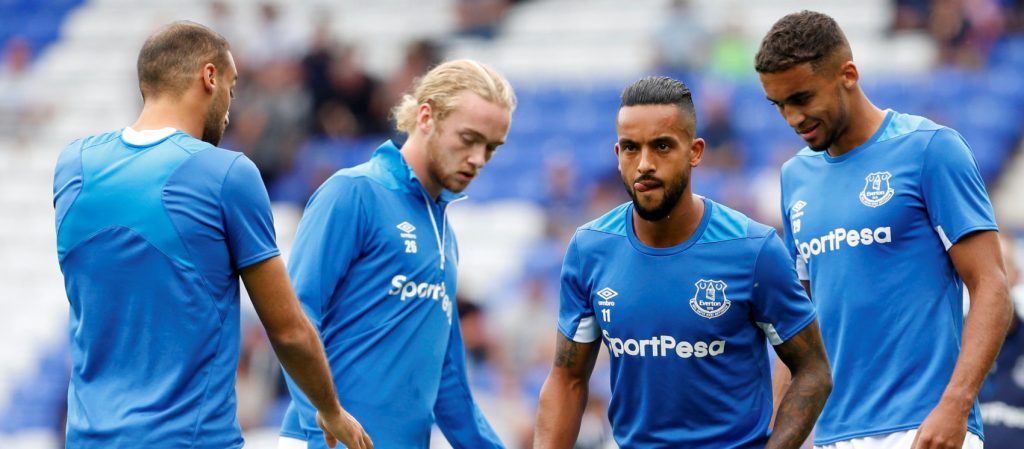 Walcott fit to start for Everton while Pellegrini rings the changes
