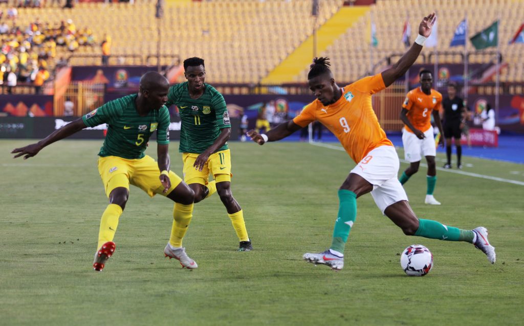 Ivory Coast bench Zaha as Djenepo features for Mali