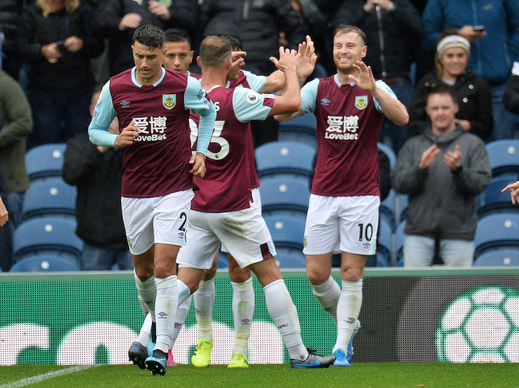 Barnes brace sinks Saints as Pope returns to Fantasy form