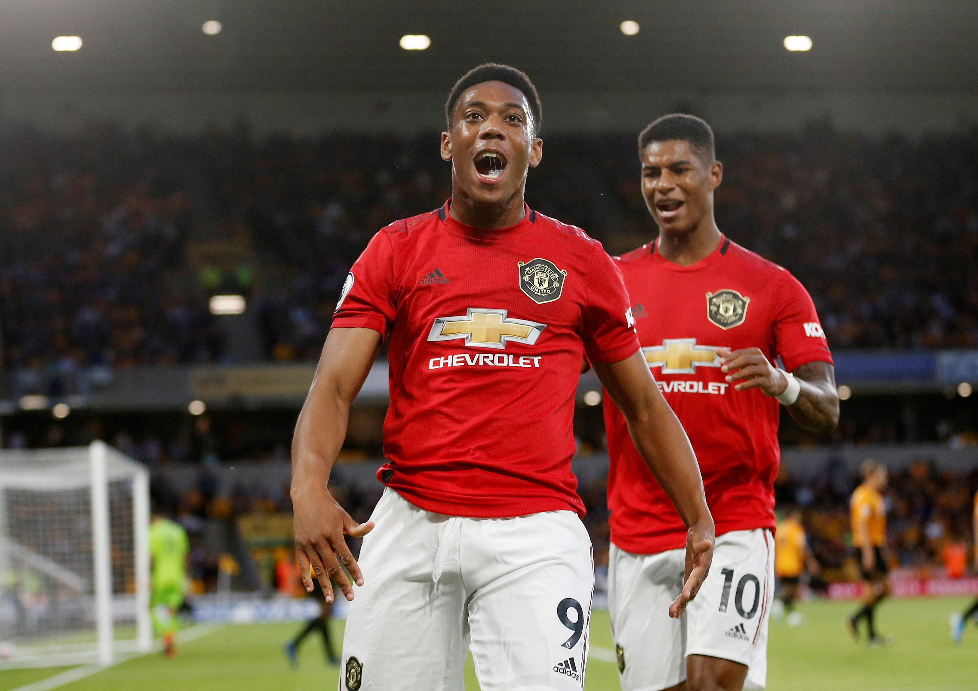 Solskjaer, Mourinho and Santo name unchanged sides for Sunday’s matches