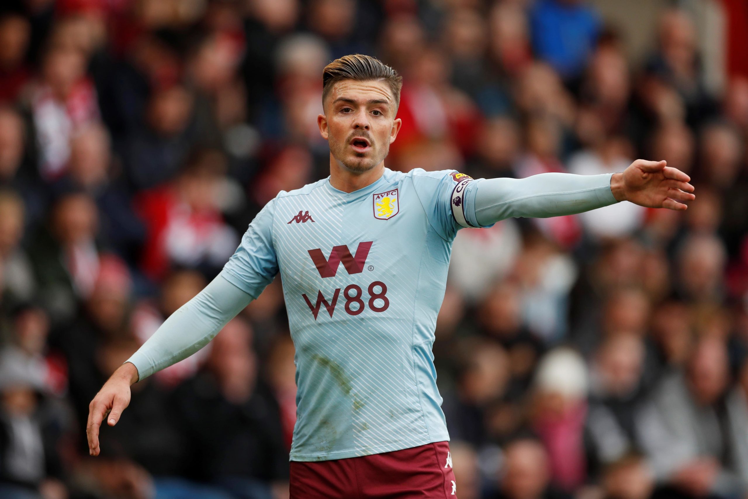 How many inactive players do top 10k FPL bosses have for Blank Gameweek 28?