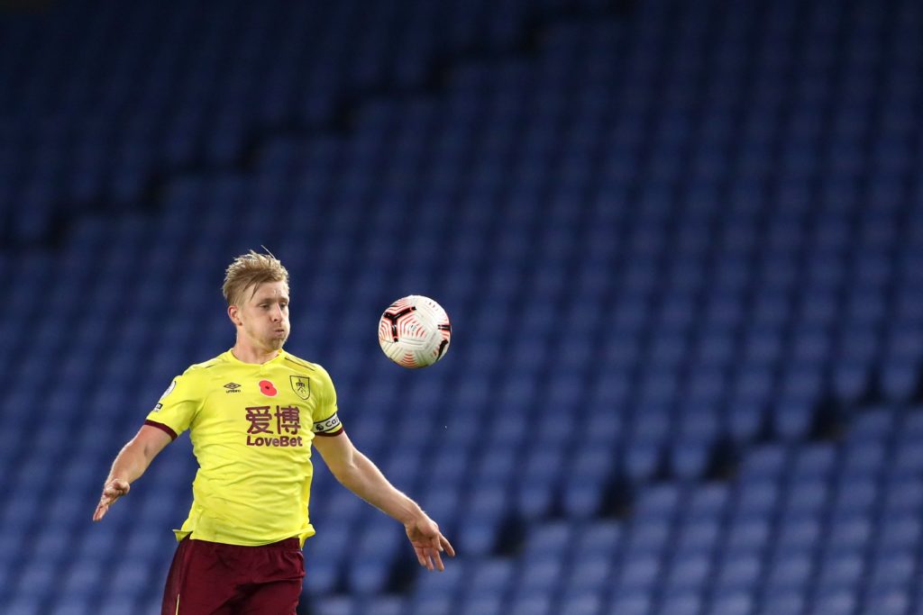 Mee boosts Burnley clean sheet potential as Welbeck impresses for Brighton