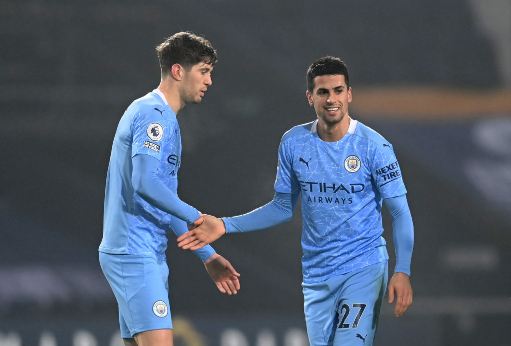 Cancelo livre enfin un gros coup alors que Gündogan brille en l'absence de KDB 17