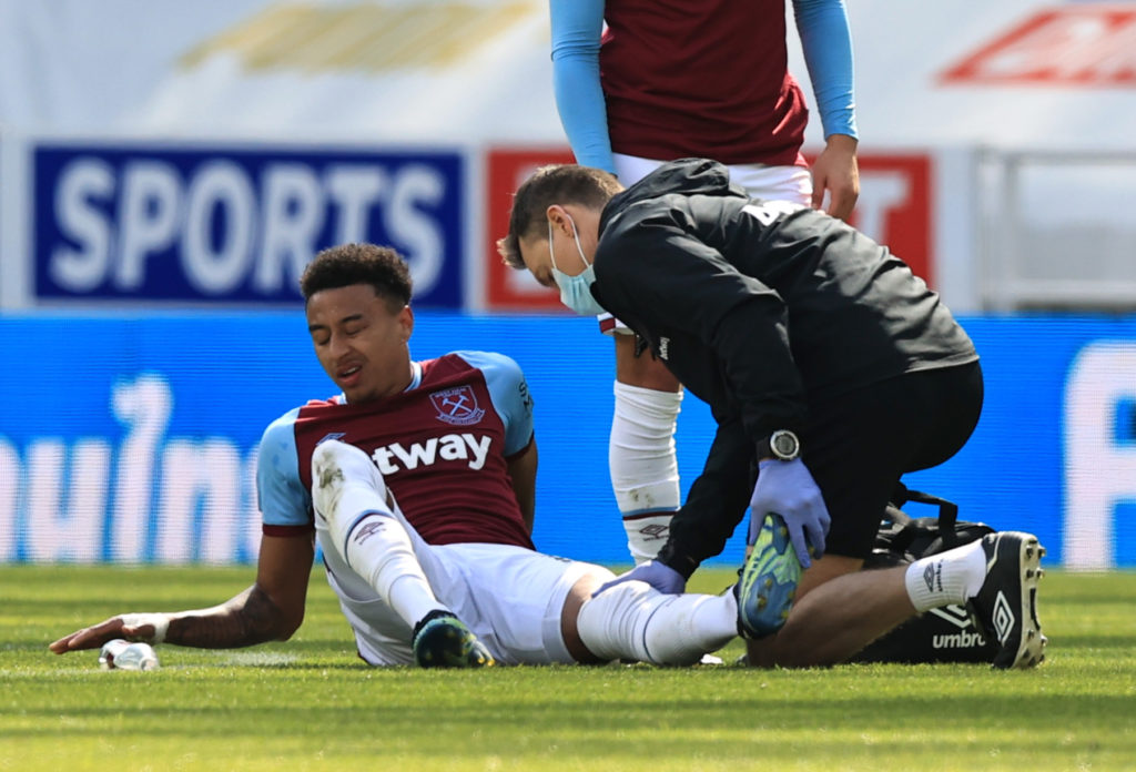 Lingard limps off as Cresswell absence affects West Ham’s attack and defence