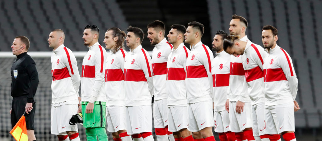 Yazici benched for Turkey against unchanged Wales