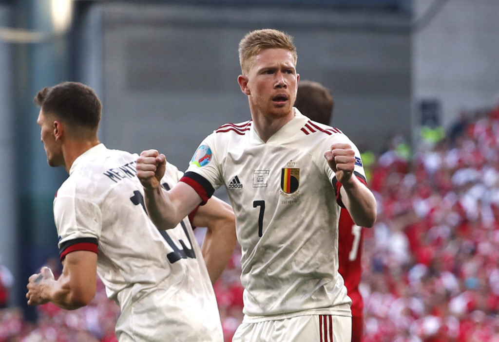 De Bruyne stars in Belgium comeback as Red Devils advance to knockout stages