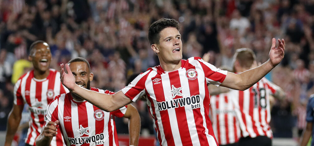 £5.0m FPL midfielder Norgaard a potential DefCon magnet at Everton