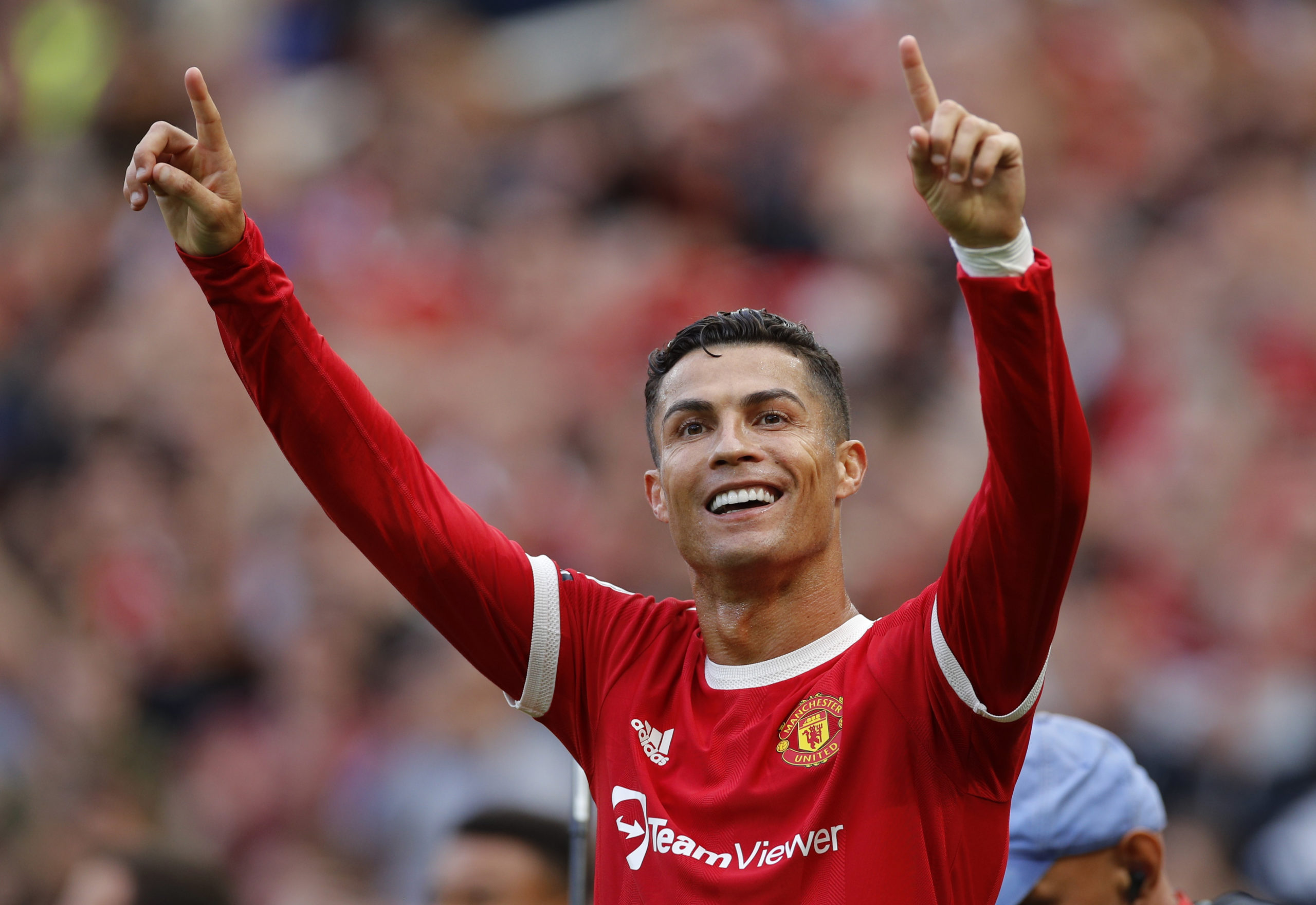 Ronaldo leads Man Utd line as Pogba set to feature in advanced role