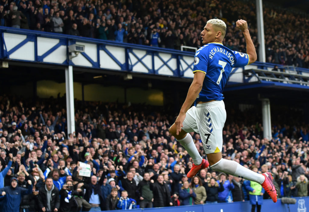 Who are the best FPL captain options for Double Gameweek 37?