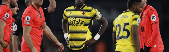 Dennis sent off as Watford collapse in FPL Double Gameweek 23 opener 4