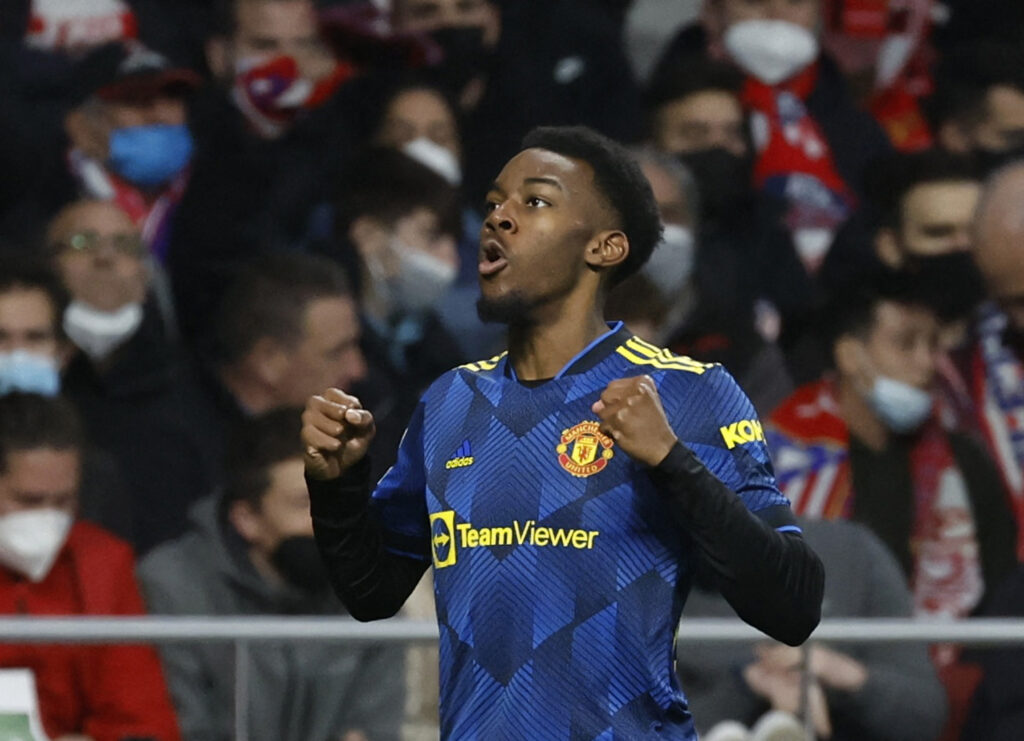 3pm team news: Maguire and Sancho benched as Elanga starts