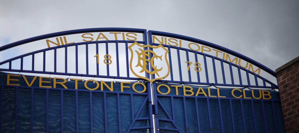 Everton v Man Utd team news: Ronaldo returns to United starting XI