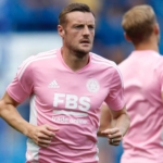 Brighton v Leicester team news: Welbeck starts, Estupinan and Vardy benched