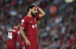 FPL Gameweek 7 hot topics: Salah's form, Leicester's defence, three up top