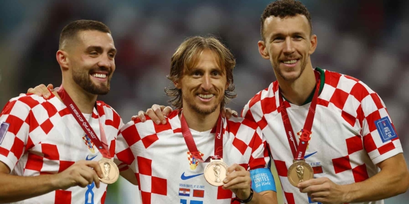 Ultimate Croatia dream team - Modric & Rakitic in, Perisic out