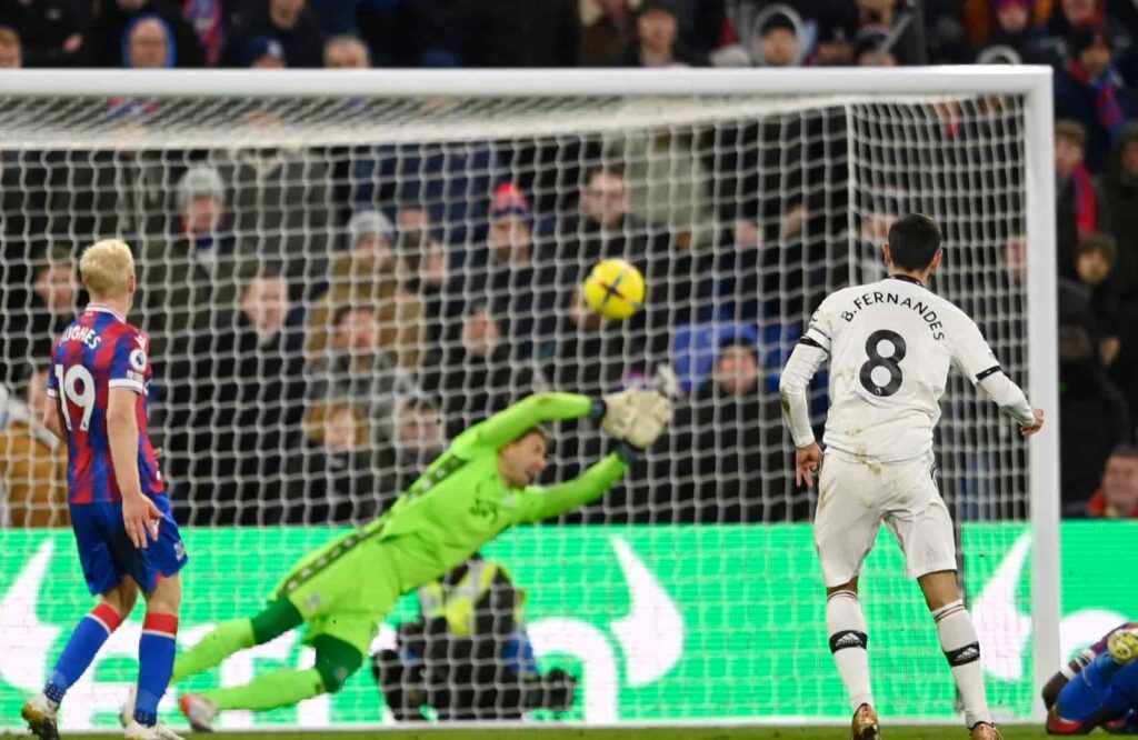 FPL Q&A: Best goalkeepers, Free Hit + captain Bruno