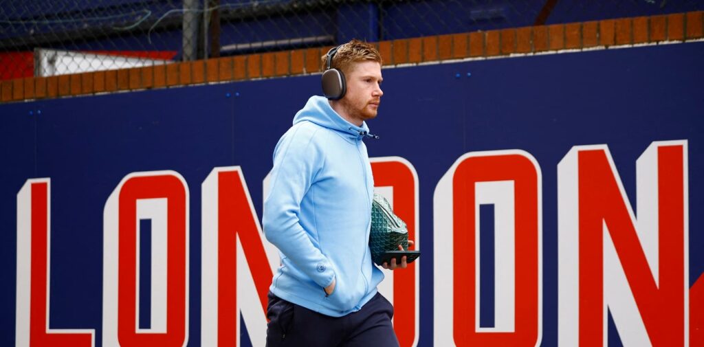 Palace v Man City team news: De Bruyne and Mahrez benched