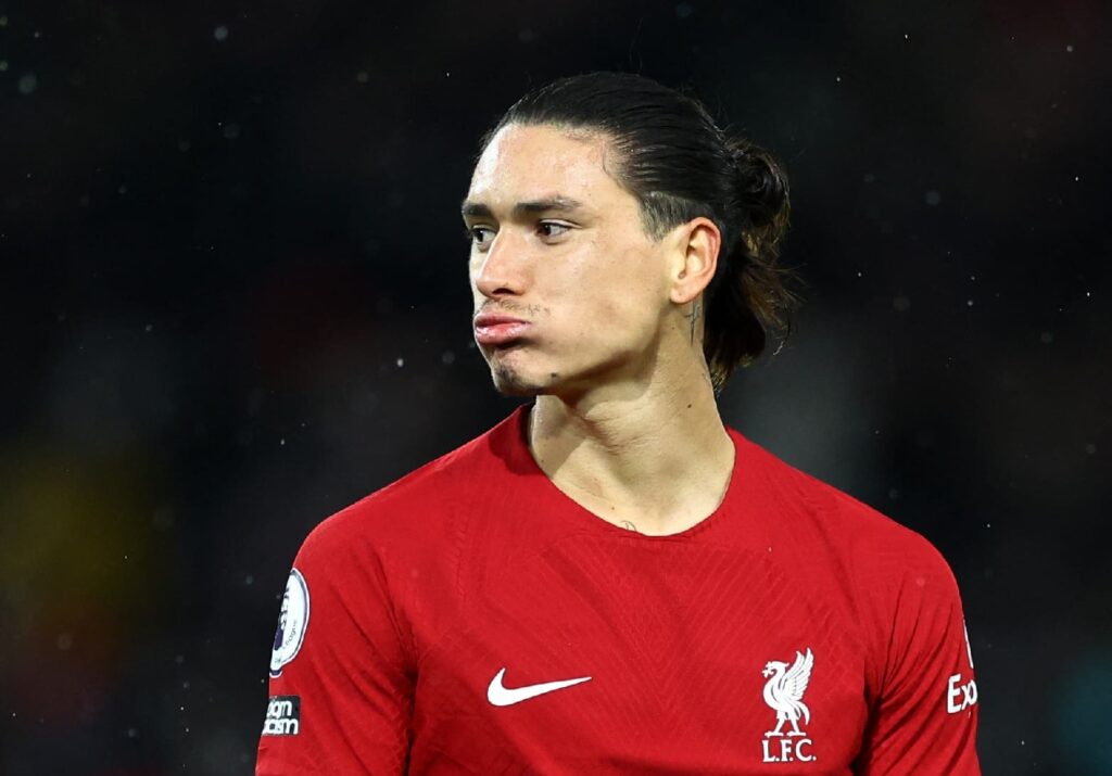 Wednesday team news: Darwin starts + Nketiah, Gakpo, Robertson benched