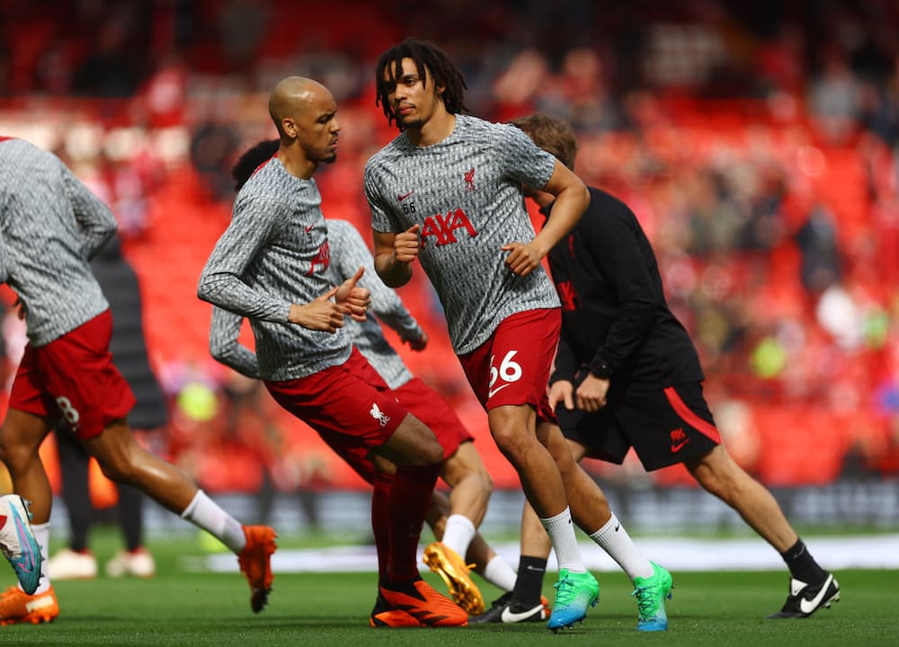 Liverpool v Spurs team news: Diaz in for Jota