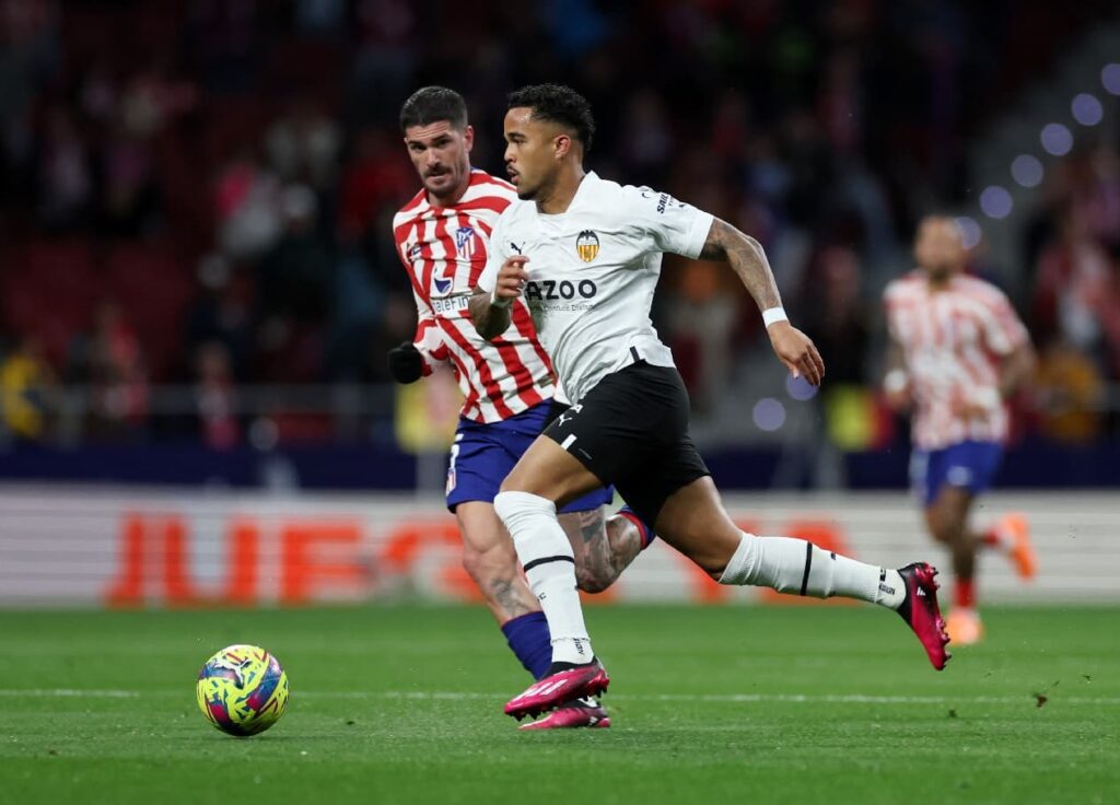 FPL transfer round-up: Dahoud, Kluivert + more new arrivals assessed