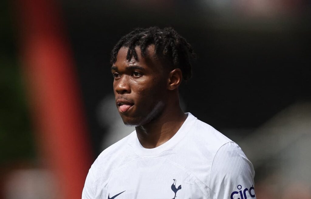 Spurs v Chelsea team news: Udogie starts