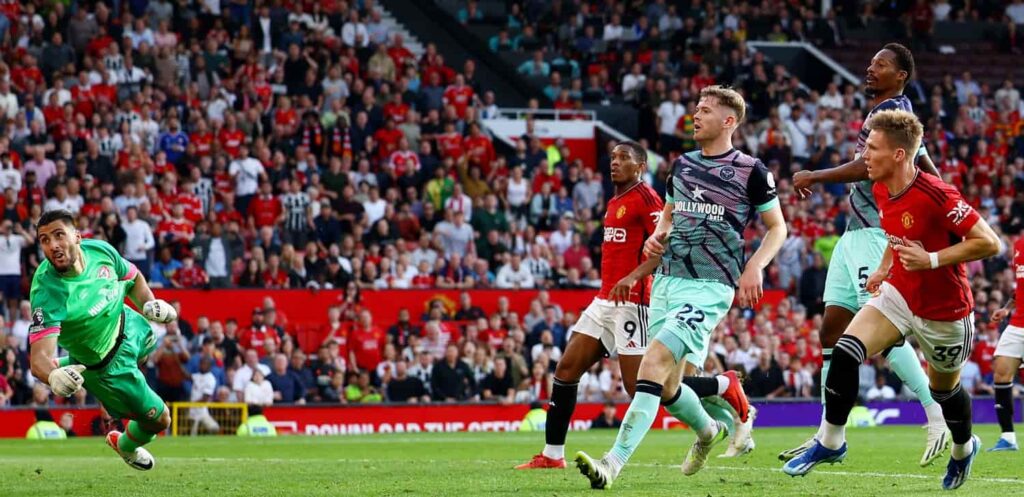 FPL notes: £3.9m goalkeeper starts, United paper over cracks