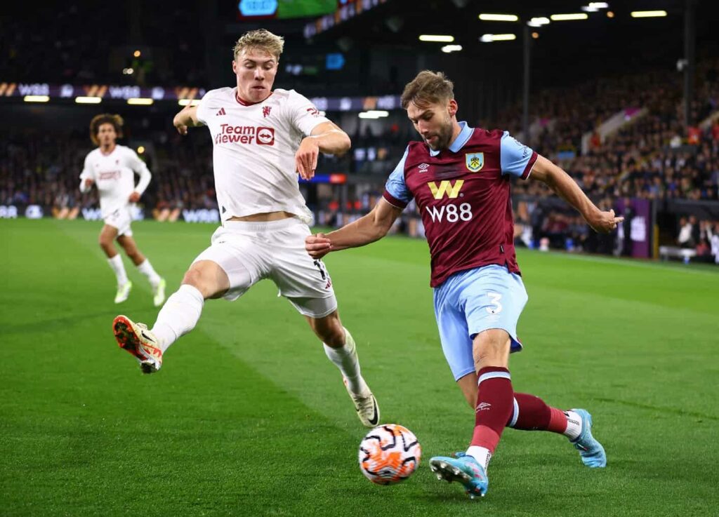 Burnley v Luton team news: No Taylor or Beyer