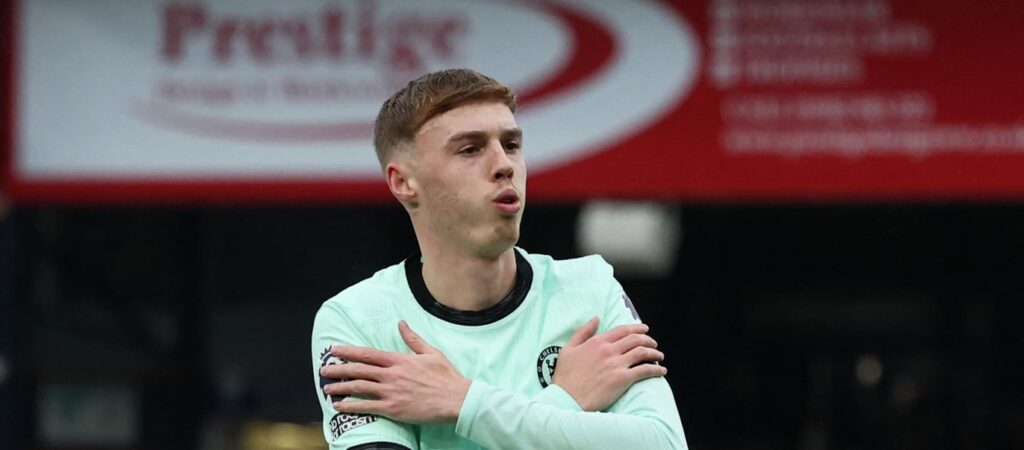 FPL Q&A: Keep or sell Henderson, Saka v Palmer, cheap mids