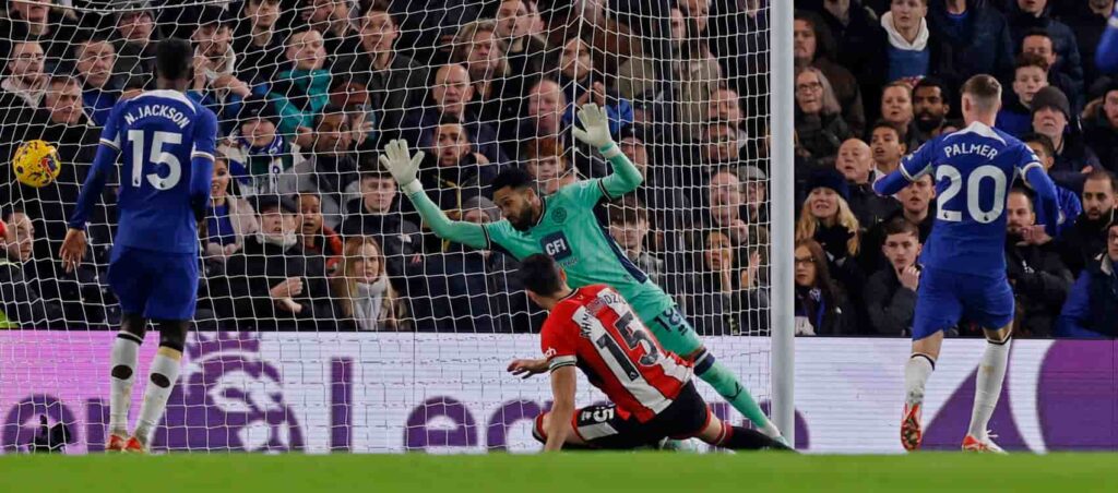 FPL notes: Superb Palmer, why Nkunku didn’t feature + Everton injuries