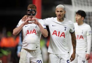 FPL notes: Why Richarlison started through the middle again, Johnson injury + Udogie ban