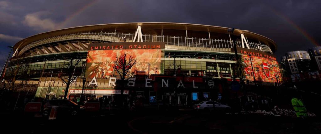 Arsenal v Newcastle team news: Dubravka ill, Isak returns