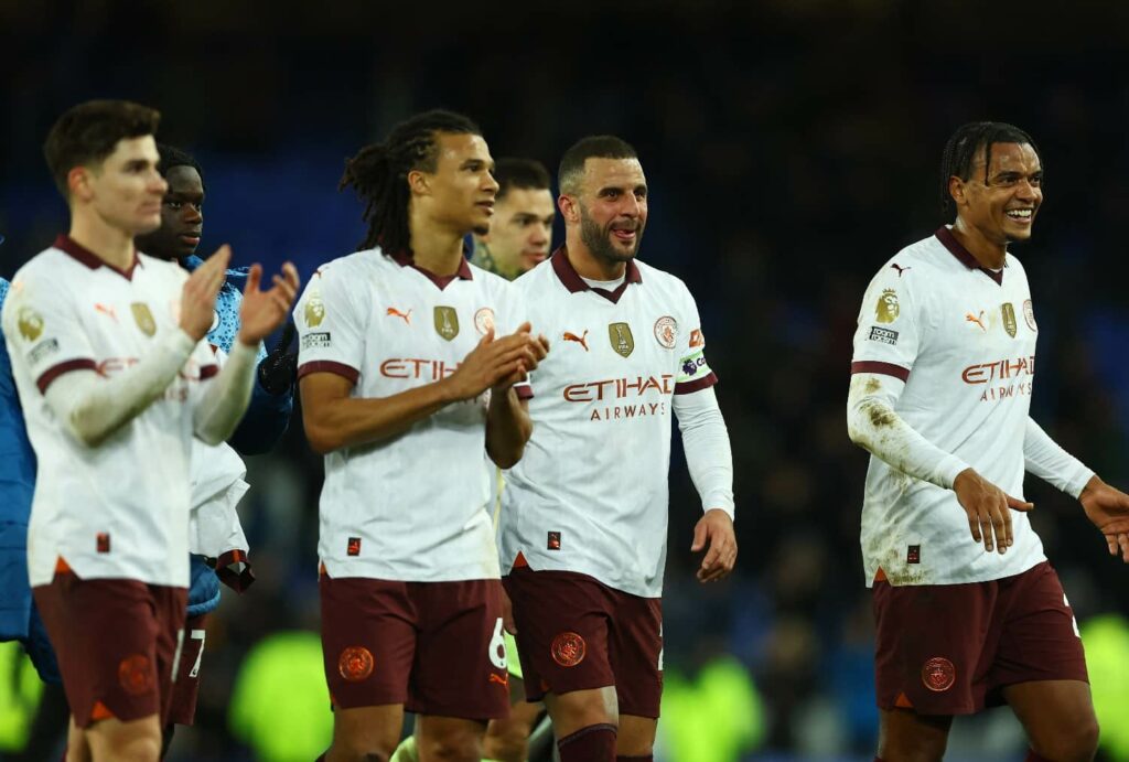 Spurs v Man City team news: Walker in for Ake