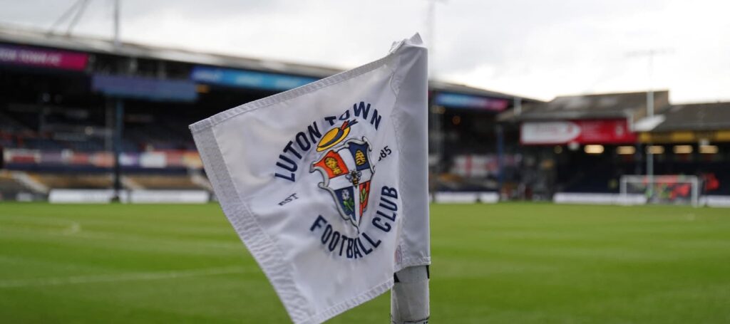 Luton v Aston Villa team news: Konsa starts, Pau a sub 1