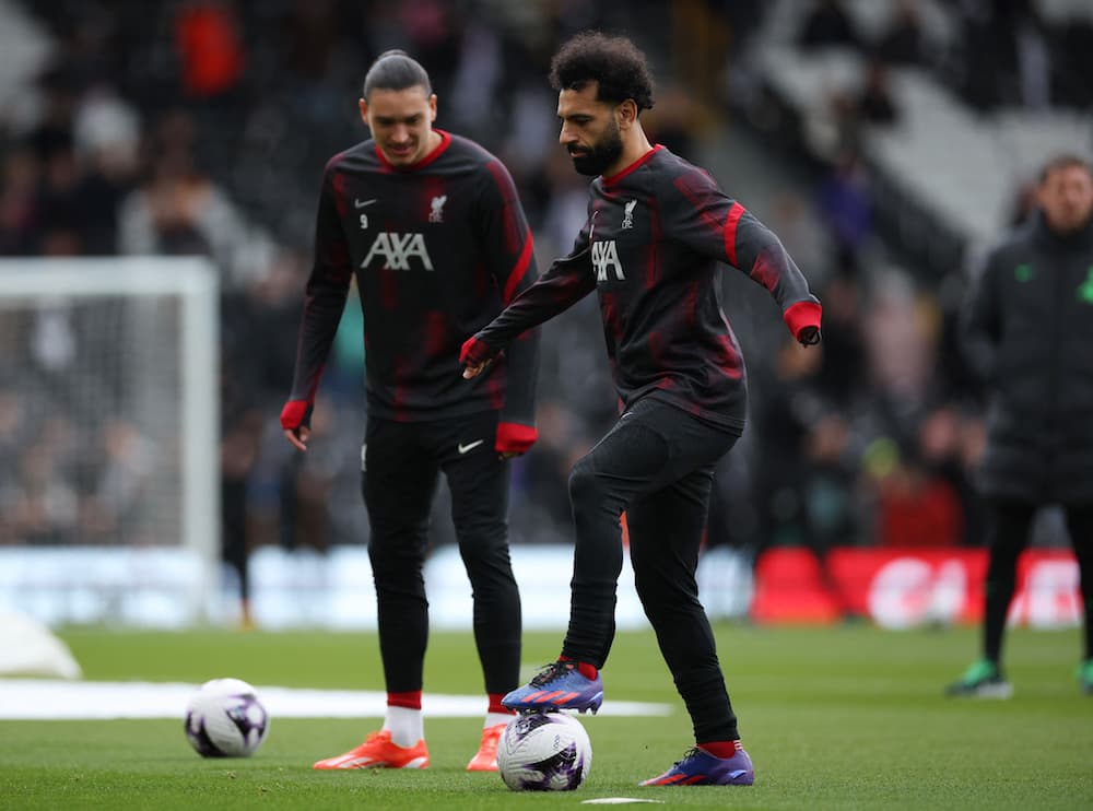 Fulham v Liverpool team news: Salah + Darwin benched