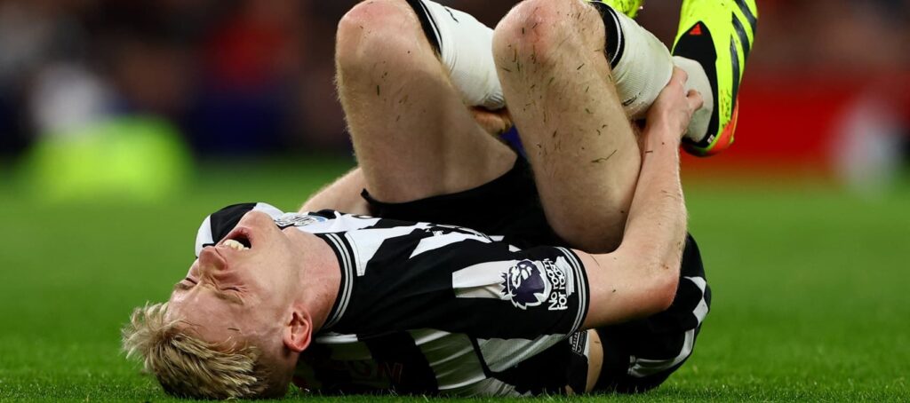 FPL notes: Gordon injury latest + how long James will be banned