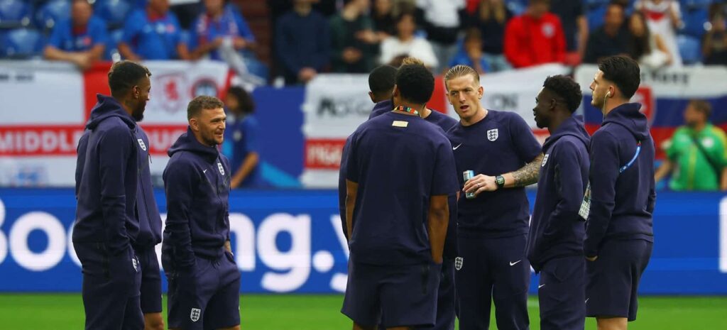 England v Slovakia team news: Mainoo in for Gallagher