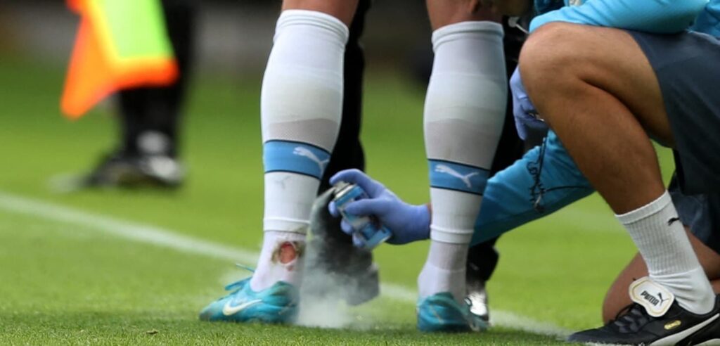 FPL notes: Haaland “knock”, Isak latest + Lewis’ advanced role