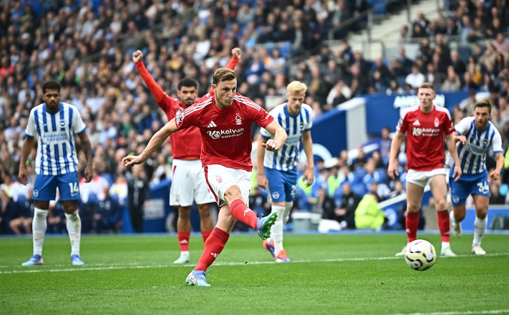 FPL notes: Raya + Pedro injury concerns, Wood on pens