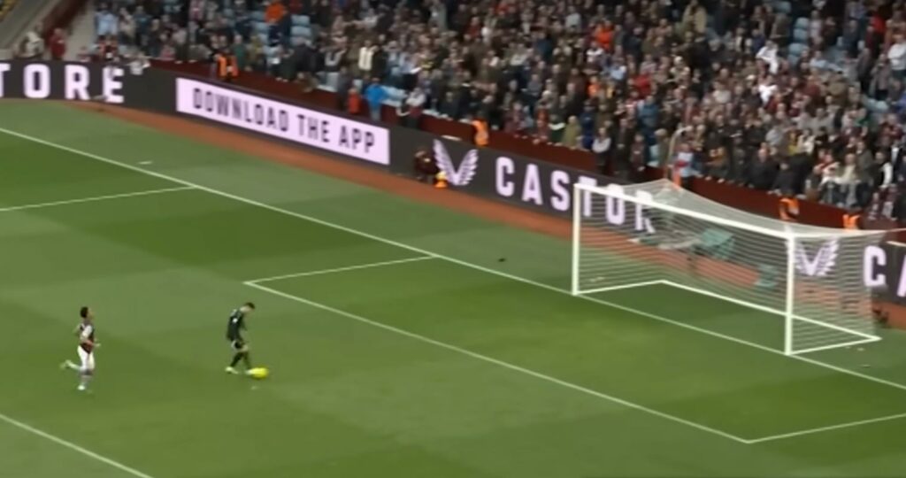 Arsenal's fourth goal v Aston Villa scored by Martinelli, video still