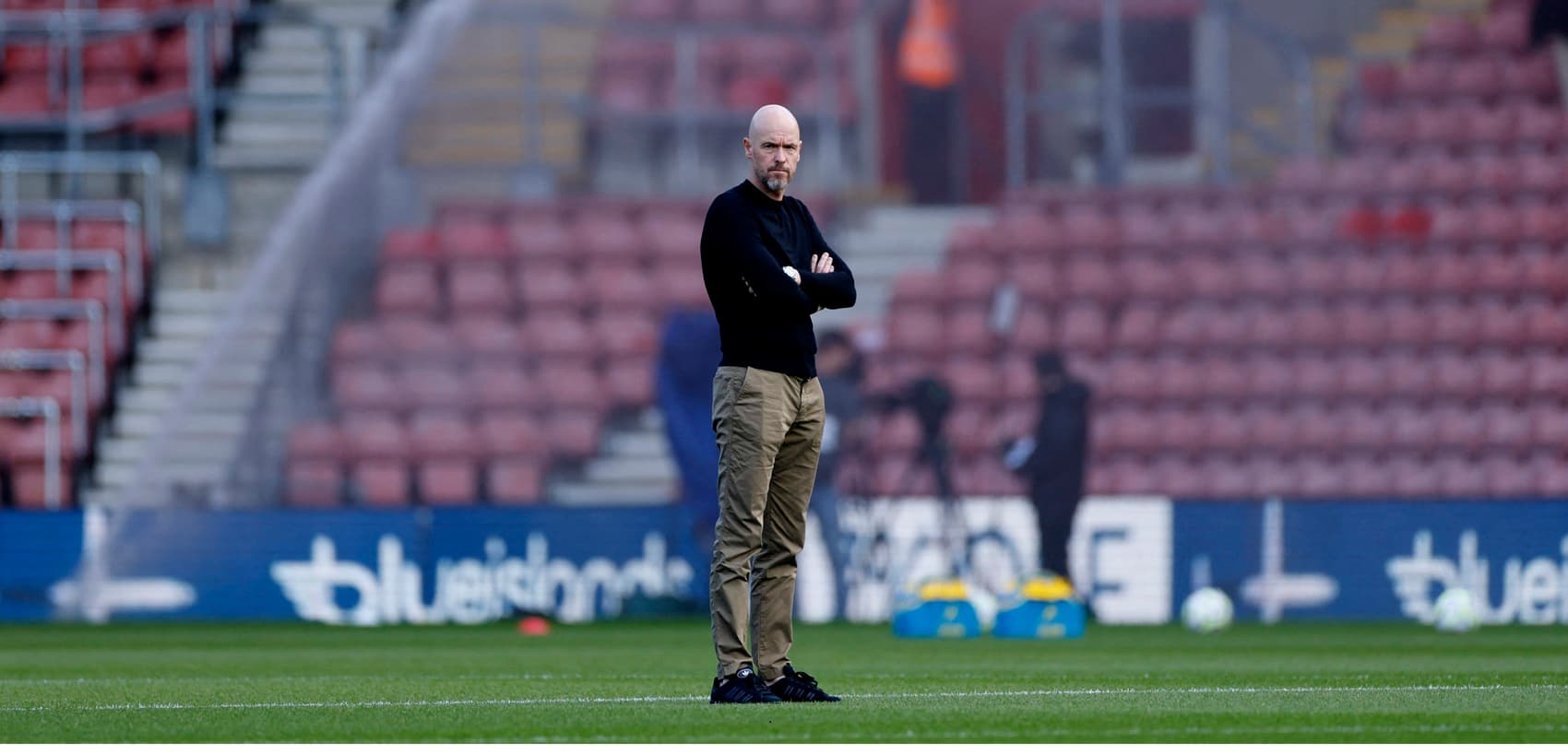 Soton vs Man Utd: Team News: Harwood-Bellis + Armstrong on the bench