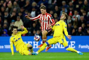 Fantasy EFL Double Gameweek 11: Top Picks for Sunday 2