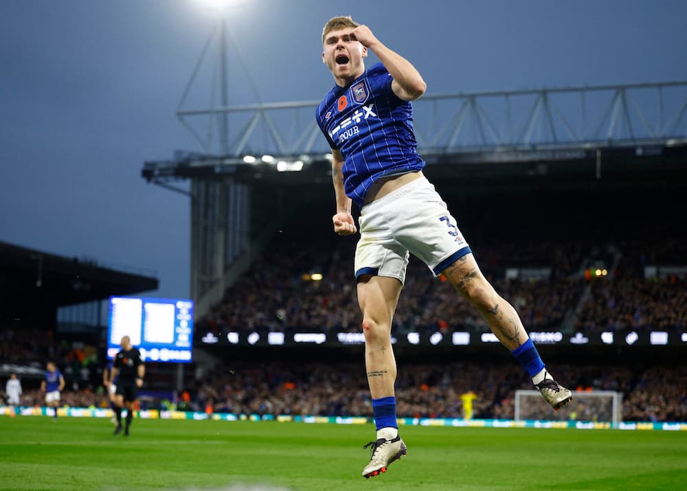 FPL notes: Davis’ threat, Saints claim first win + DCL ineffective