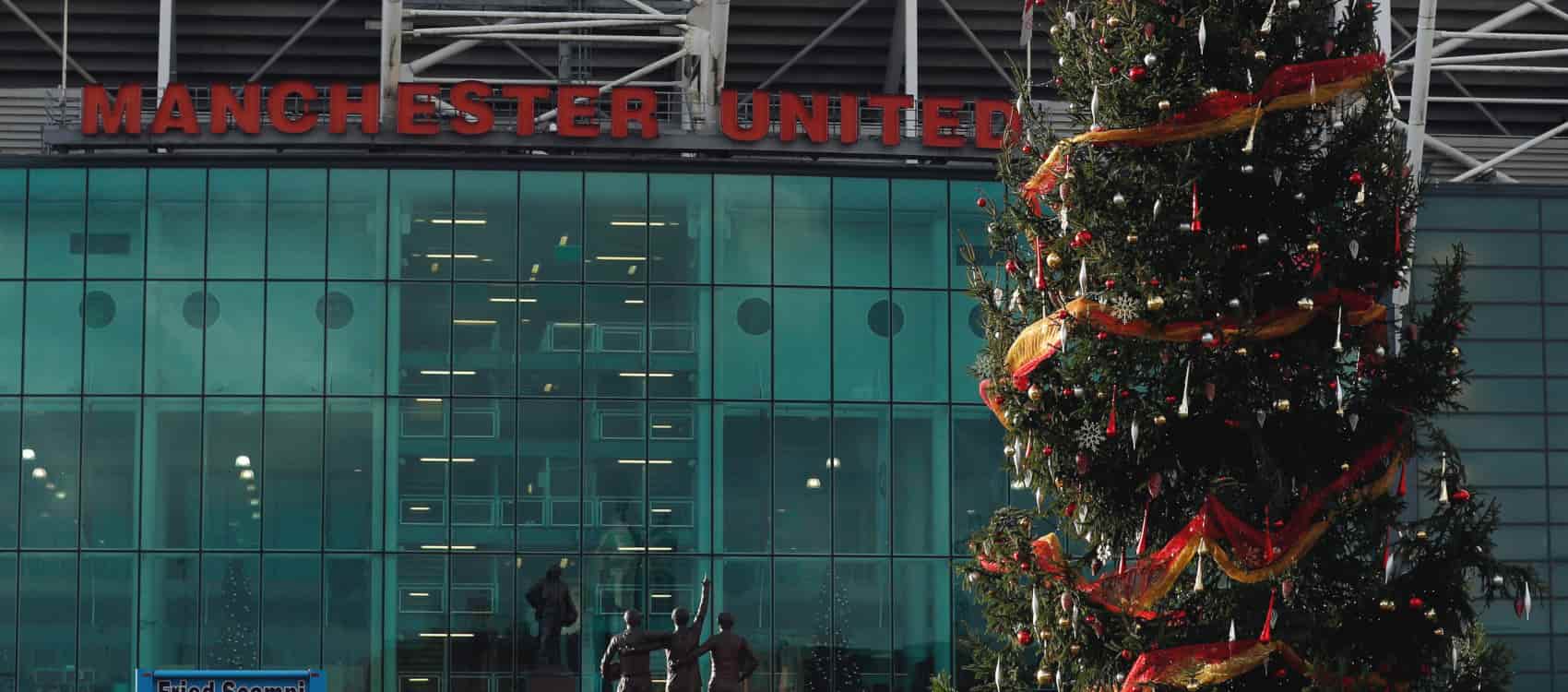 Man Utd v Newcastle team news: Martinez starts