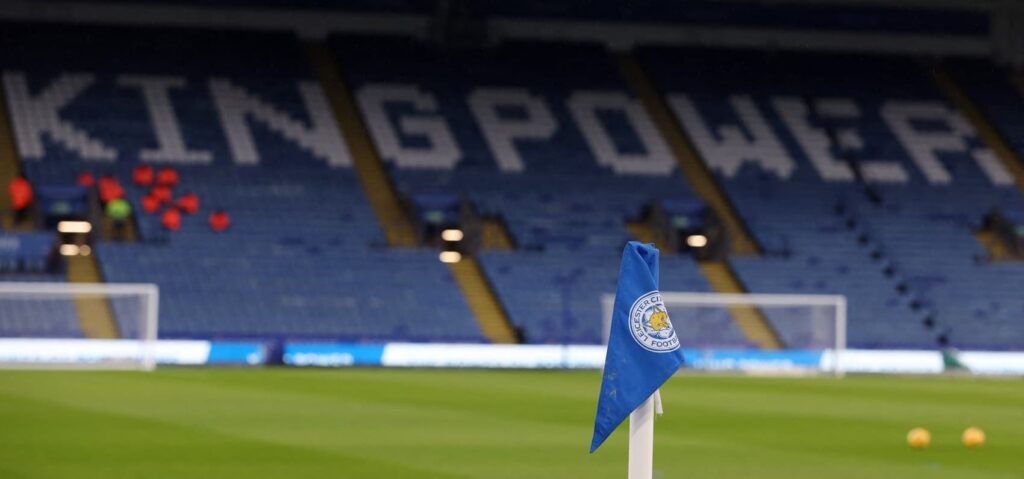 Leicester v Chelsea team news: Palmer starts, no Gusto or Neto 1