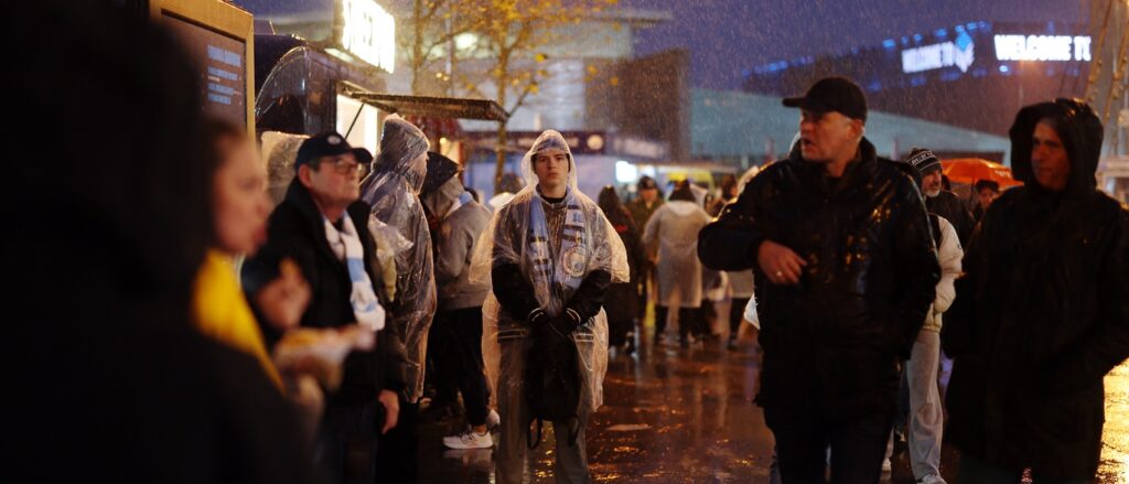 Man City v Spurs team news: Lewis starts, Johnson benched