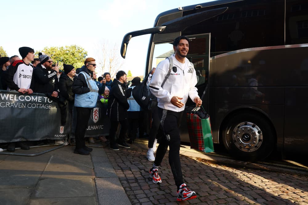 2pm team news: Cunha starts, Raul benched, no Smith Rowe