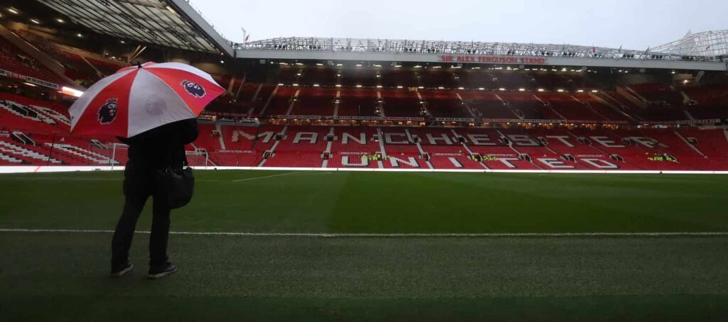 Man Utd v Chelsea team news: Tosin + Cunha subs