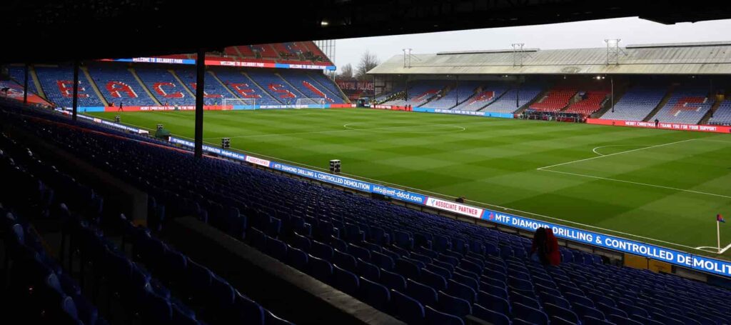 Crystal Palace v Arsenal team news: Jesus starts