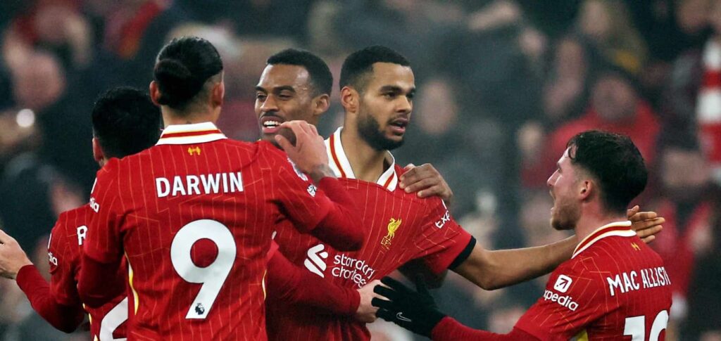 Lateriser on Gakpo, Amad + his Assistant Manager punt